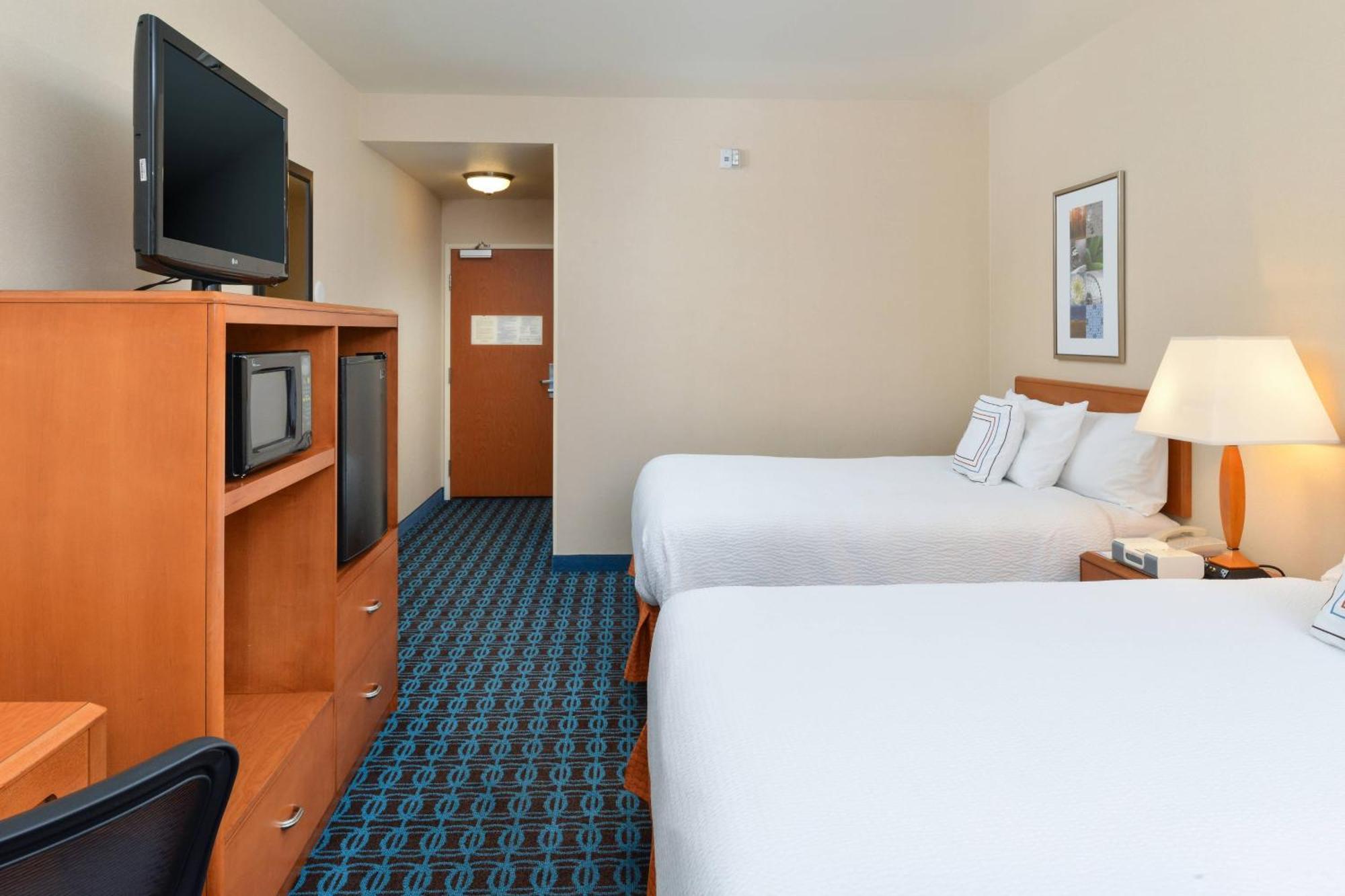 Fairfield Inn And Suites By Marriott Elk Grove Esterno foto