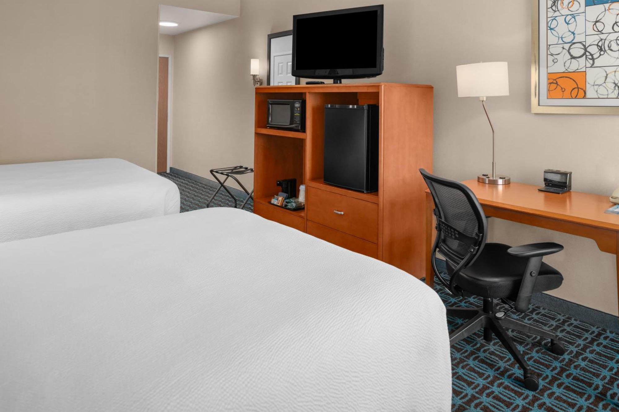Fairfield Inn And Suites By Marriott Elk Grove Esterno foto