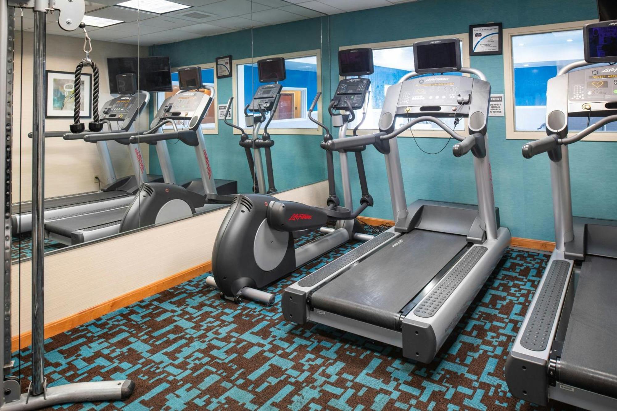 Fairfield Inn And Suites By Marriott Elk Grove Esterno foto