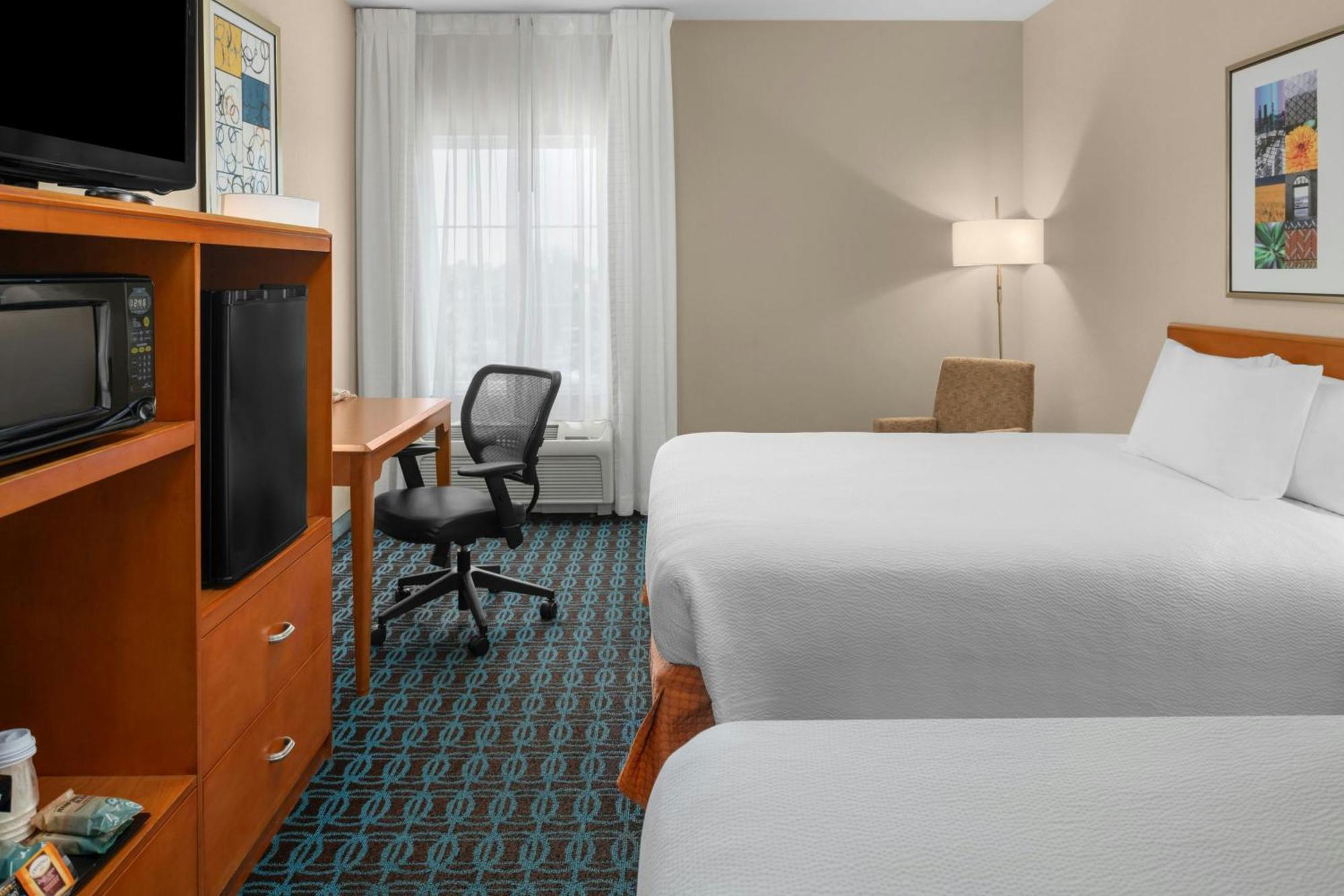 Fairfield Inn And Suites By Marriott Elk Grove Esterno foto