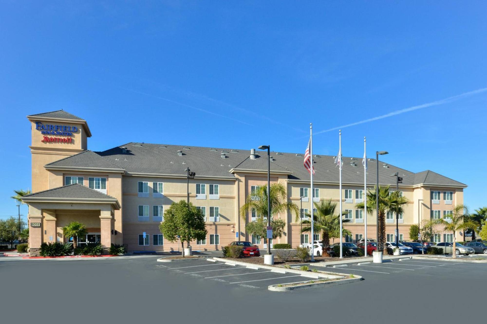 Fairfield Inn And Suites By Marriott Elk Grove Esterno foto