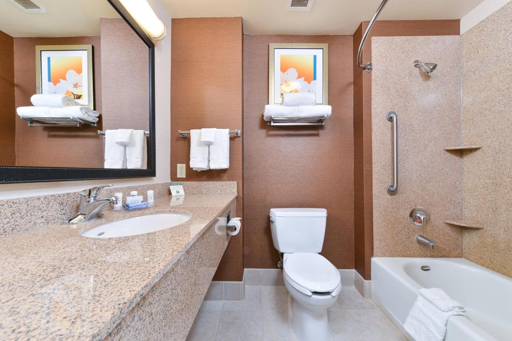 Fairfield Inn And Suites By Marriott Elk Grove Esterno foto